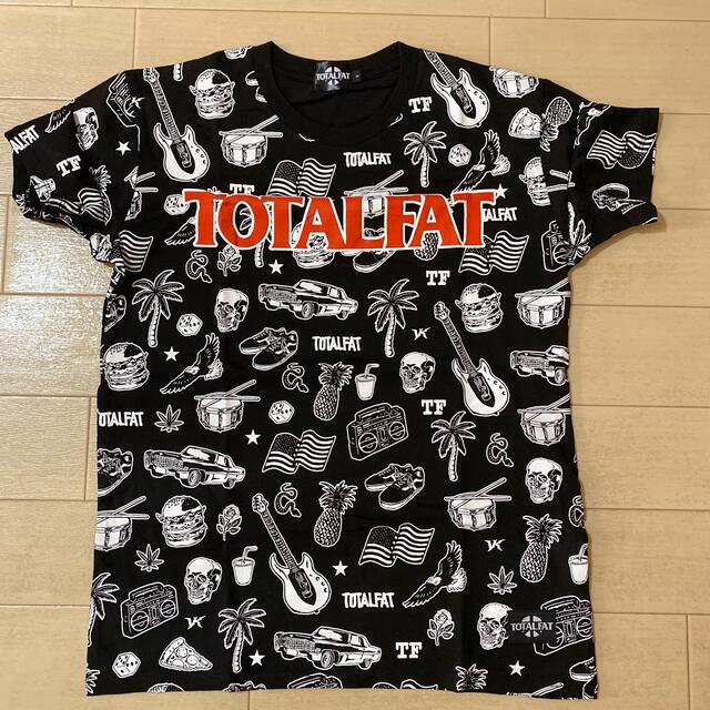 新品 TOTALFAT Tシャツ