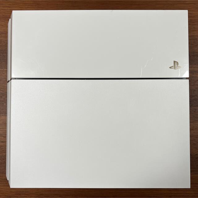 PlayStation4(プレイステーション4)のPS4 本体　(CUH-1100A) エンタメ/ホビーのゲームソフト/ゲーム機本体(家庭用ゲーム機本体)の商品写真