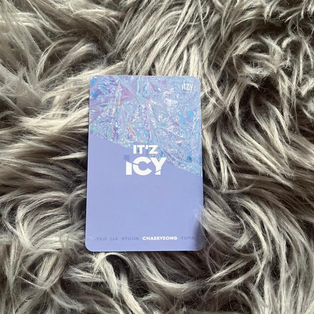ITZY(イッチ)のITZYチェリョン☆公式トレカ エンタメ/ホビーのCD(K-POP/アジア)の商品写真