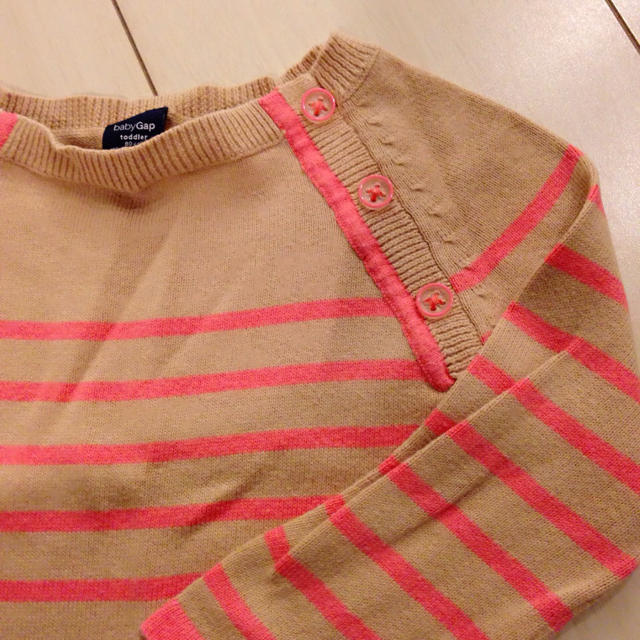 GAP(ギャップ)のGAP★サイズ80のトップス2枚セット キッズ/ベビー/マタニティのキッズ服女の子用(90cm~)(その他)の商品写真