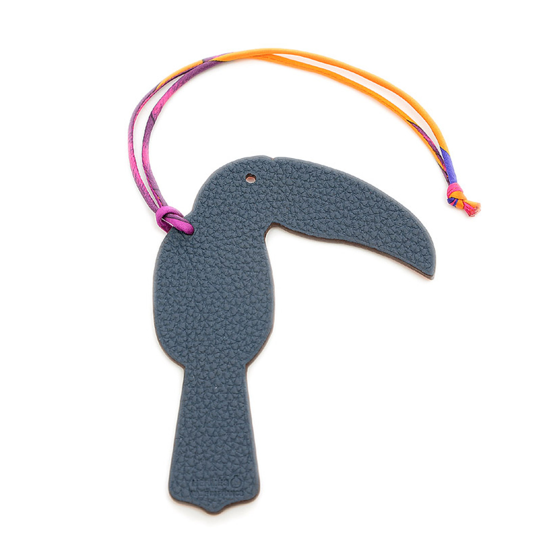 エルメス プティアッシュ オオハシ 鳥 バッグチャーム オレンジ