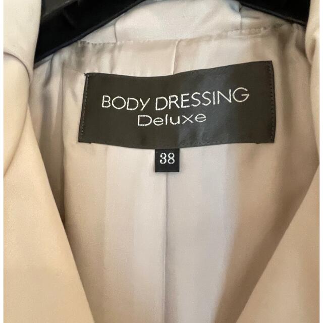 BODY DRESSING Deluxe(ボディドレッシングデラックス)のBODY DRESSING Deluxe  トレンチコート レディースのジャケット/アウター(トレンチコート)の商品写真