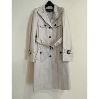 BODY DRESSING Deluxe(トレンチコート)のフリマアイテム一覧 BODY DRESSING Deluxe(トレンチコート)のフリマアイテム一覧