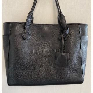 ロエベ(LOEWE)の美品　ロエベ トートバッグ ヘリテージ A4収納 レザー 黒(トートバッグ)