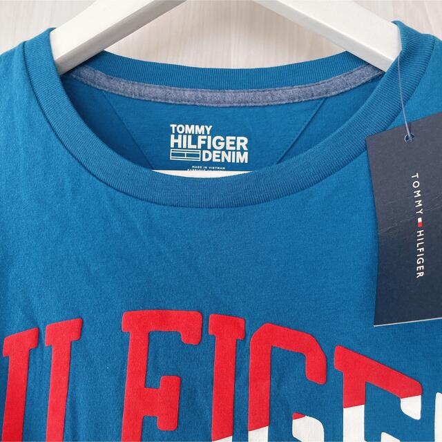 TOMMY HILFIGER(トミーヒルフィガー)の新品未使用　トミーヒルフィガー　Tシャツ　ブルー メンズのトップス(Tシャツ/カットソー(半袖/袖なし))の商品写真