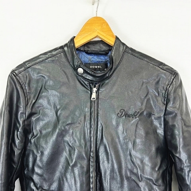 DOWBL(ダブル)のDOWBL フェイクレザー  ライダースジャケット 黒 ブラック 42 メンズのジャケット/アウター(ライダースジャケット)の商品写真