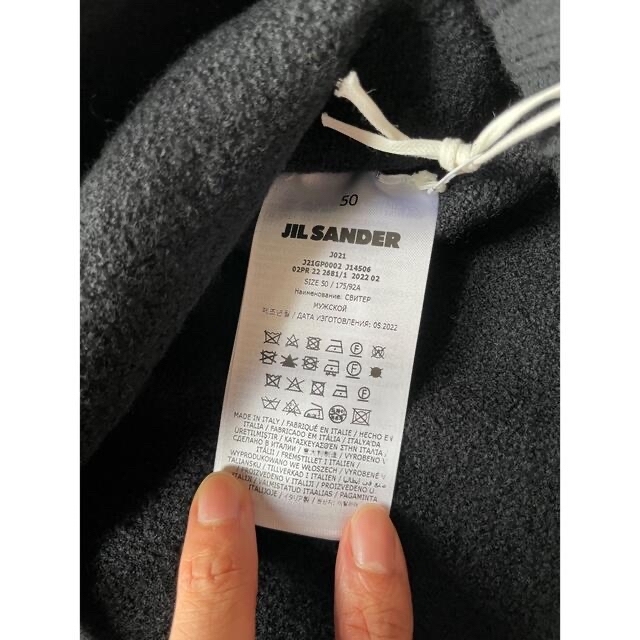 Jil Sander(ジルサンダー)の新品 定価99000円 22AW JILSANDER  黒ニット サイズ50 メンズのトップス(ニット/セーター)の商品写真