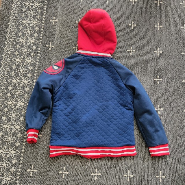 MARVEL(マーベル)の【サイズ7(110～120)】スパイダーマンパーカー キッズ/ベビー/マタニティのキッズ服男の子用(90cm~)(ジャケット/上着)の商品写真