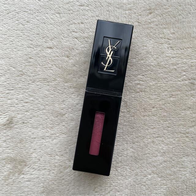 Yves Saint Laurent Beaute(イヴサンローランボーテ)のysl ルージュ ピュールクチュール ヴェルニ ヴィニルクリーム　407 コスメ/美容のベースメイク/化粧品(口紅)の商品写真