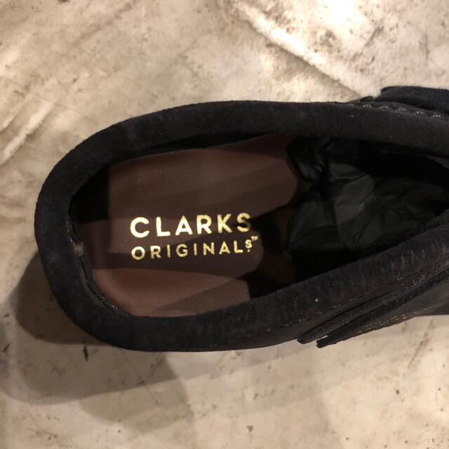 Clarks(クラークス)の新品未使用　クラークス　clarks　ワラビー　ブーツ　UK8.5 26.5㎝ メンズの靴/シューズ(ブーツ)の商品写真