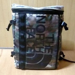 ザノースフェイス(THE NORTH FACE)のノースフェイス ヒューズボックス  30L 迷彩 カモ カモフラ カモ柄(バッグパック/リュック)