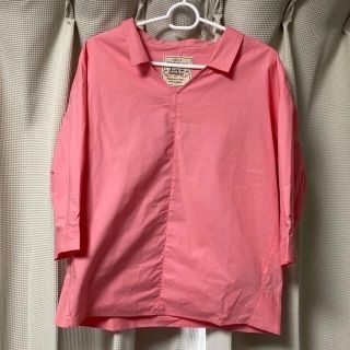 フェリシモ(FELISSIMO)のスキッパーシャツ ピンク Sサイズ(シャツ/ブラウス(長袖/七分))