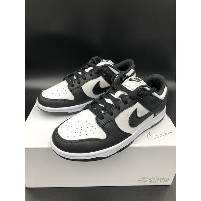 nike dunk low by you パンダ　24 2靴/シューズ