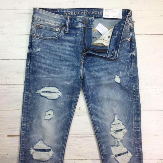 新品【メンズ30】☆アメリカンイーグル☆ダメージ&リペア加工スキニー
