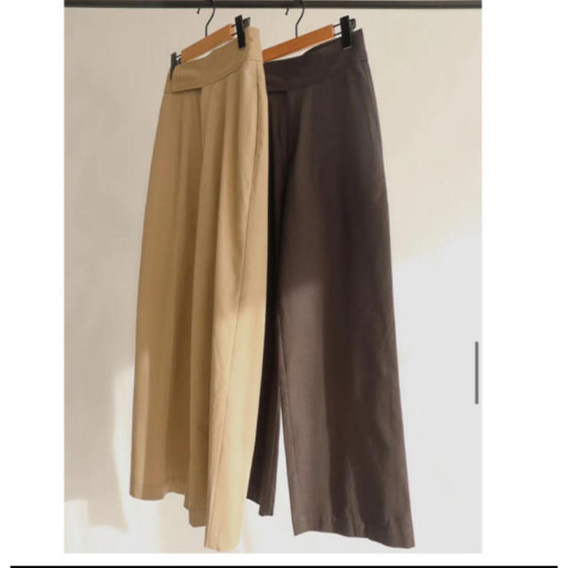 Noble(ノーブル)のlouren highwaist straight pants レディースのパンツ(カジュアルパンツ)の商品写真