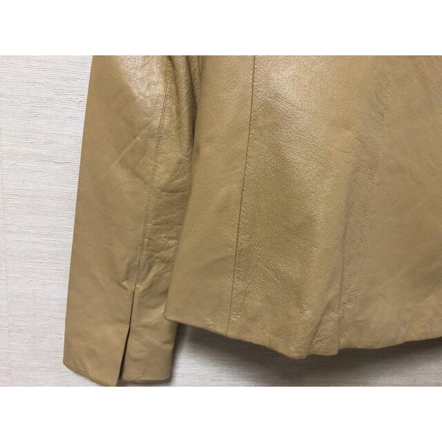 ピッグスキン レザージャケット 新品未着用 キャメル 希少レザー 小さいサイズ レディースのジャケット/アウター(ノーカラージャケット)の商品写真