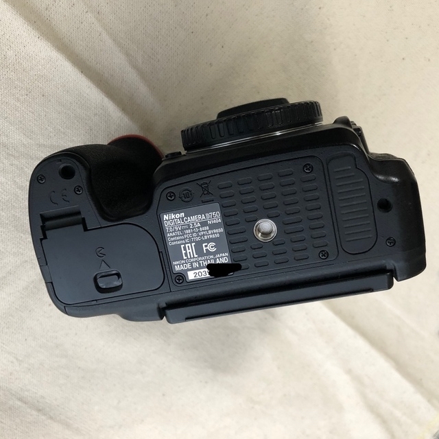 ニコン  Nikon D750 美品