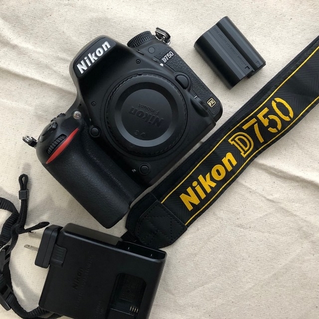 ニコン  Nikon D750 美品