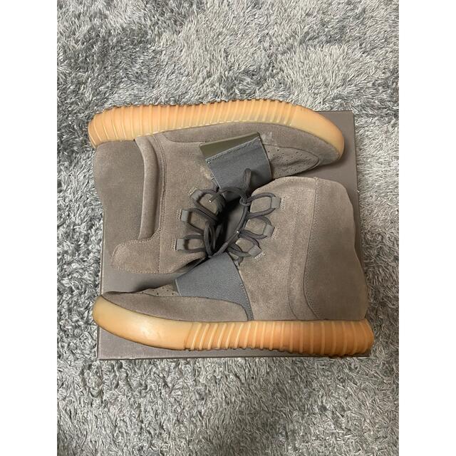 yeezy boost 750 ライトグレー　イージー