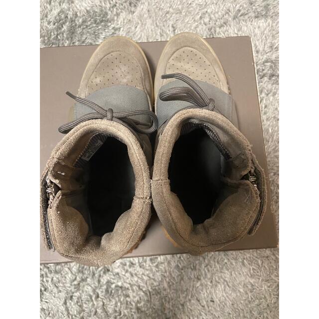 yeezy boost 750 ライトグレー　イージー