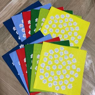 マリメッコ(marimekko)の最終値下げ！marimekko★ペーパーナプキン プケッティ 計12枚(テーブル用品)