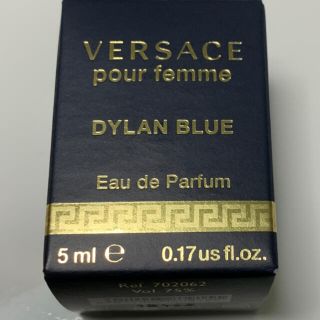 ヴェルサーチ(VERSACE)のVersace(DYLAN BLUE)オードトワレ(香水(女性用))