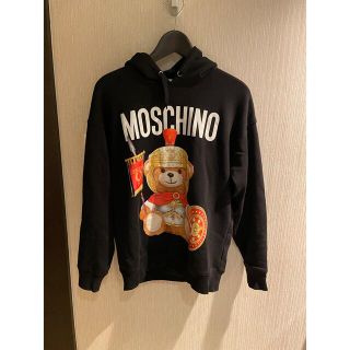 モスキーノ(MOSCHINO)のモスキーノ　メンズ　パーカー(パーカー)