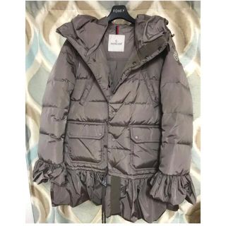 SALE人気セール MONCLER - モンクレール 3a フリルダウンの通販 by