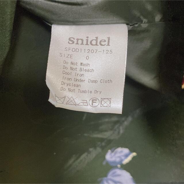 SNIDEL(スナイデル)のSNIDEL 花柄ワンピース レディースのワンピース(ミニワンピース)の商品写真