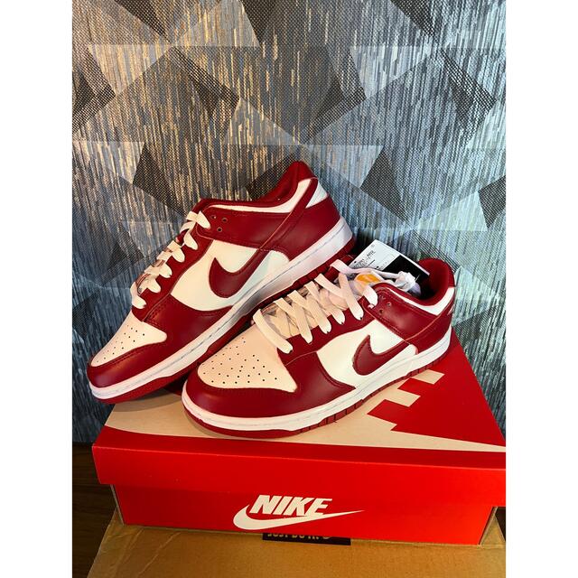 Nike Dunk Low "Gym Red"