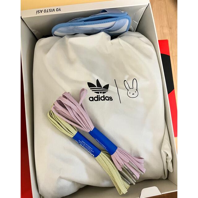 adidas(アディダス)のBad Bunny adidas Forum Blue Tint メンズの靴/シューズ(スニーカー)の商品写真