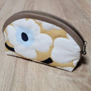 マリメッコ(marimekko)のmaru☆さま専用ページです。(ポーチ)