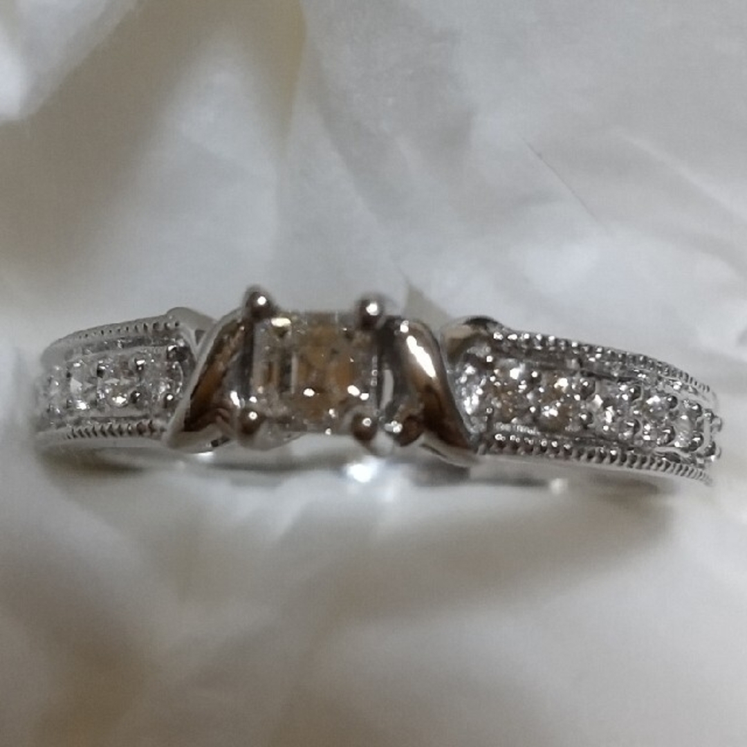ダイヤモンド アッシャーカット H&C最終お値引き レディースのアクセサリー(リング(指輪))の商品写真