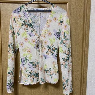 ザラ(ZARA)のザラ　ブラウス新品☆☆★(シャツ/ブラウス(長袖/七分))