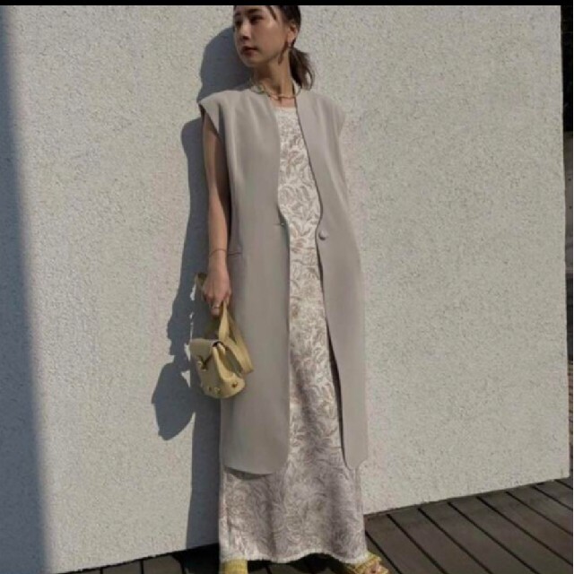 Ameri VINTAGE - WAVE COLLAR ANGULAR VESTの通販 by えみんこ's shop