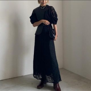 アメリヴィンテージ(Ameri VINTAGE)の専用　2WAY DRAPE SLEEVE EMBROIDERY DRESS(ロングワンピース/マキシワンピース)