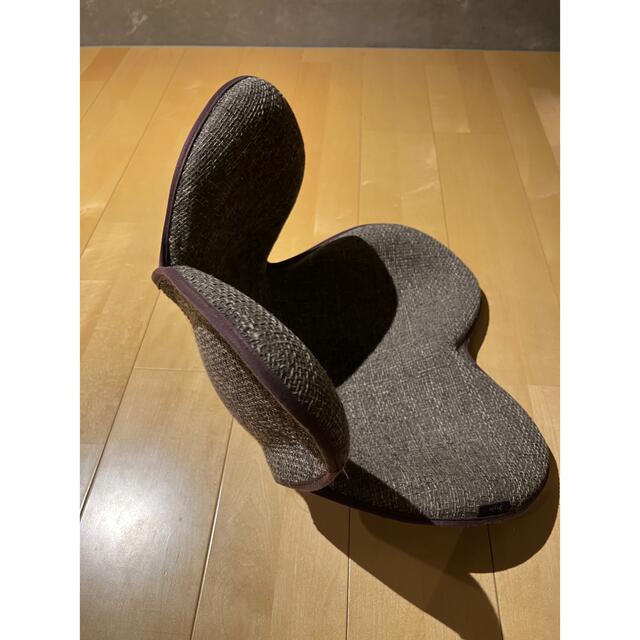 Body Make Seat “Style" 姿勢矯正イス