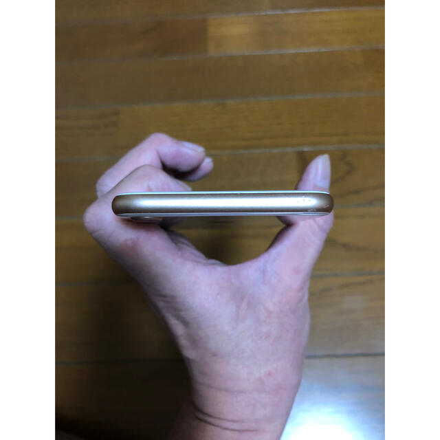 【美品】iPhone8 64GB ゴールド　SIMフリー　本体のみ！