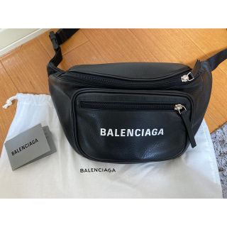 バレンシアガ(Balenciaga)のバレンシアガ エブリデイ レザー ウエストバッグ ボディバッグ(ボディーバッグ)