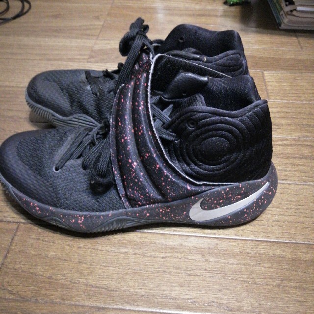 NIKE  KYRIE 2 EP ナイキ