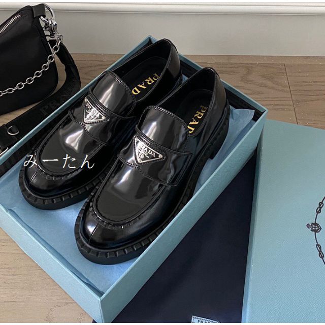 している PRADA ローファー 38の通販 by みーたん's shop|プラダなら している PRADA ローファー 38の通販 by みーたん's shop|プラダなら