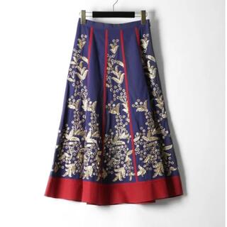 グレースコンチネンタル(GRACE CONTINENTAL)のエスニック刺繍スカート(ひざ丈スカート)