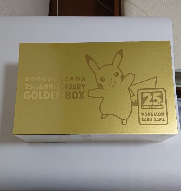 ポケモンカード25th ANNIVERSARY GOLDEN BOX