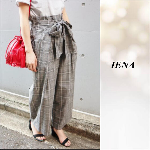 IENA(イエナ)の【IENAイエナ】ハイウエストリボンパンツ レディースのパンツ(カジュアルパンツ)の商品写真