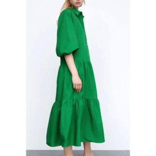 ザラ(ZARA)のZARA 緑　ロングワンピース(ロングワンピース/マキシワンピース)