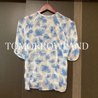 トゥモローランド(TOMORROWLAND)のTOMORROWLAND ギンゴフラワープリント ネックタックブラウス(シャツ/ブラウス(半袖/袖なし))