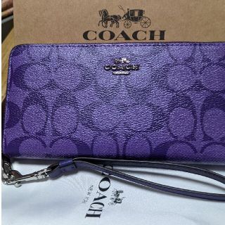 コーチ(COACH)のCOACH  最新作長財布　シグネチャー紫(財布)