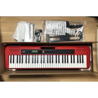 カシオ(CASIO)の美品　22年製　カシオトーンCasiotone CT-S200RD 61鍵盤(キーボード/シンセサイザー)