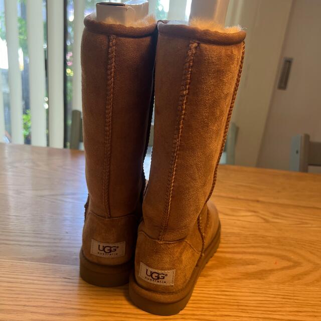 ブーツUGG  クラシックトールⅡ ミドルブーツ　アグ　ムートン