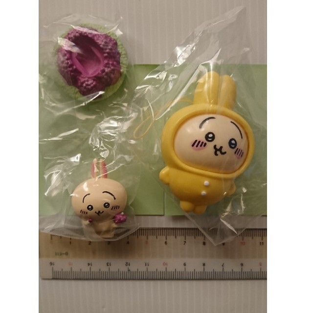 ちいかわ    うさぎマスコット エンタメ/ホビーのおもちゃ/ぬいぐるみ(キャラクターグッズ)の商品写真